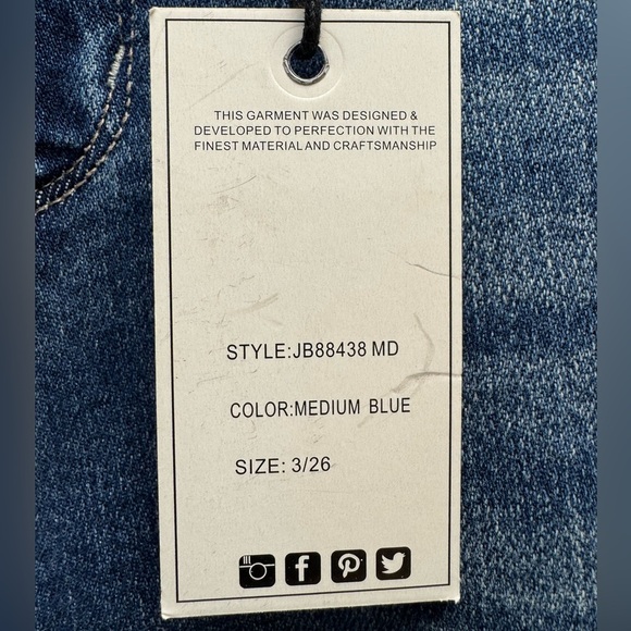 Judy Blue Distressed Skinny Jeans With Rainbow Embroidered Accent - Styl # 88438 - Picture 6 of 7